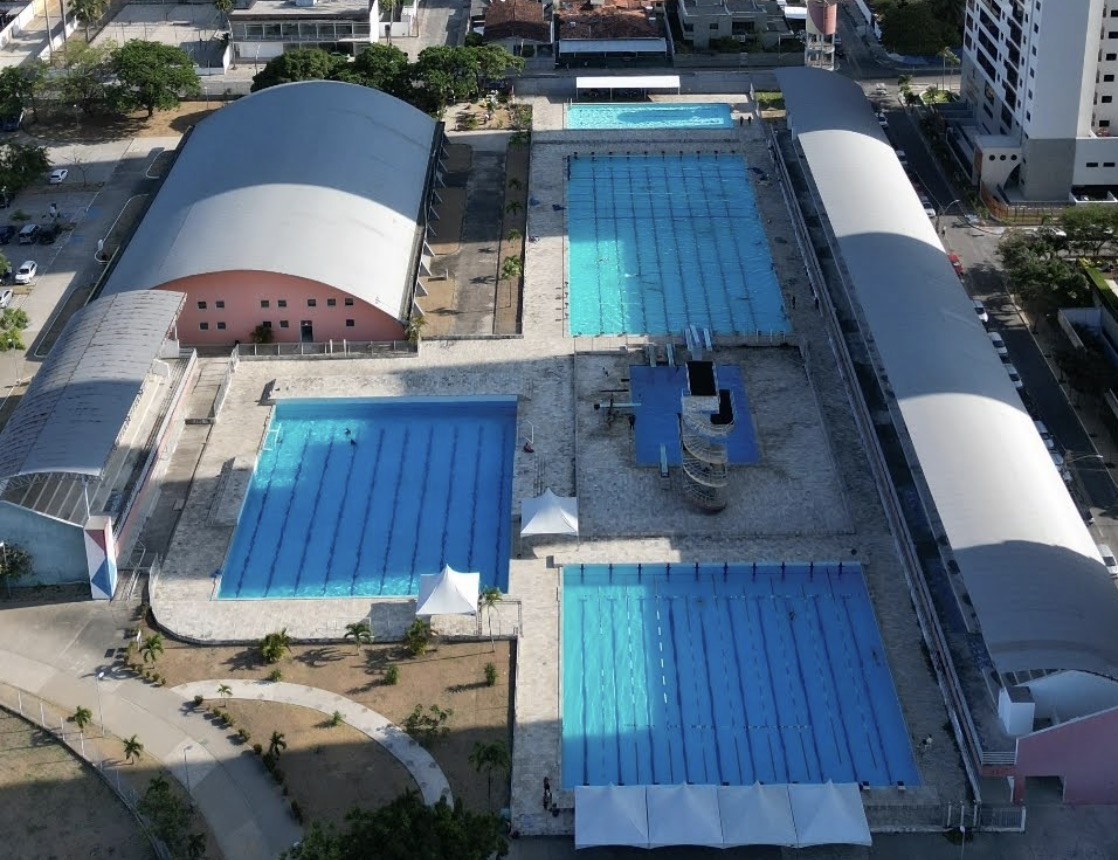 Vista aérea do complexo aquático do Vila Olímpica Parahyba